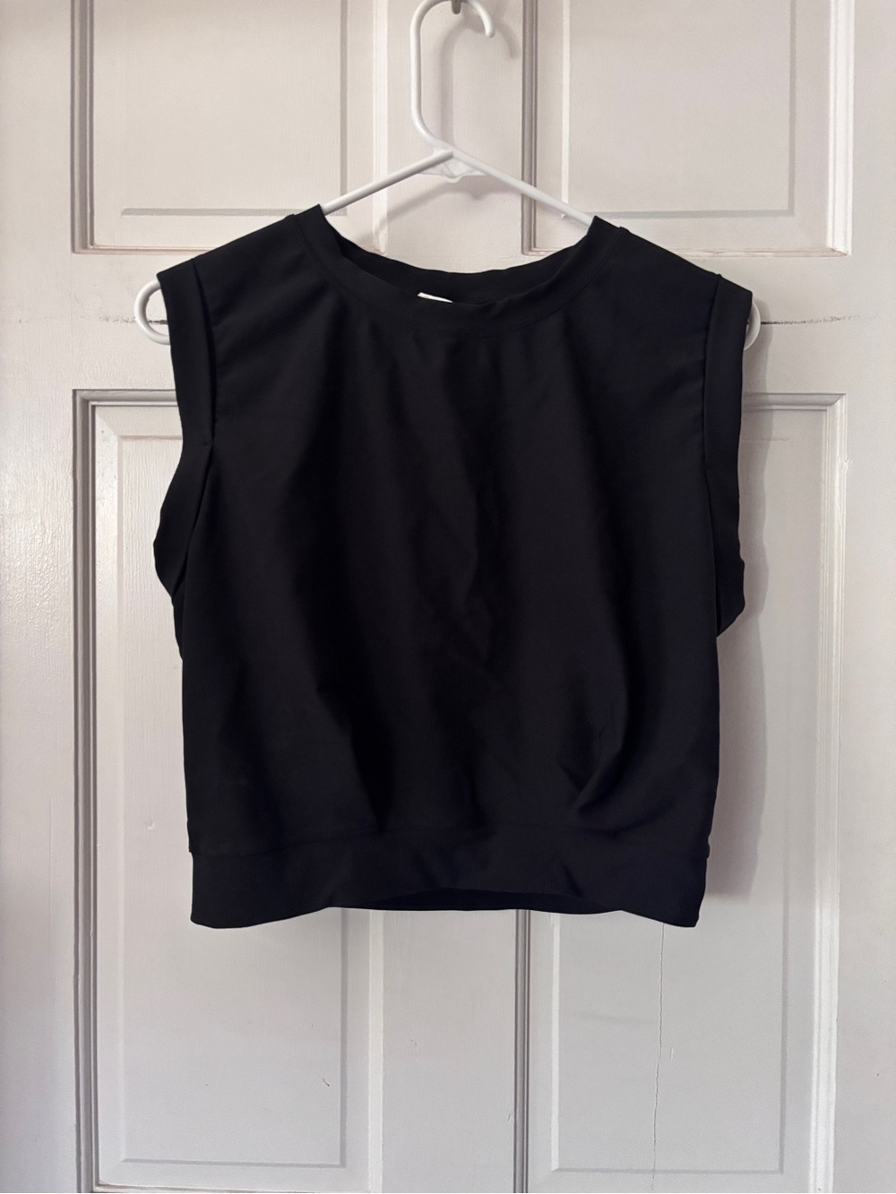 HALARA Black Sleeveless Tank Top